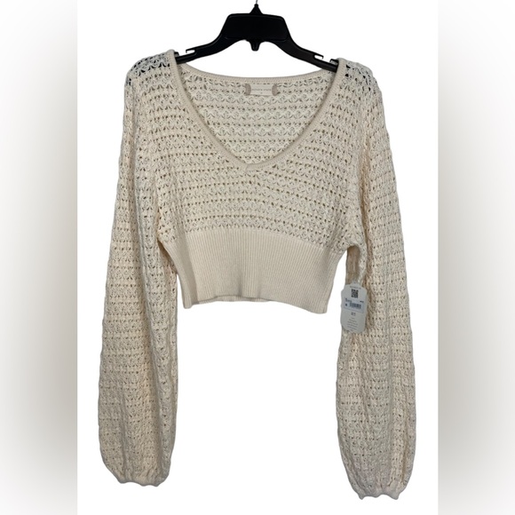 Altar'd State Sweaters - EUC Altar’d State Briella Knit Sweater Open Knit Crochet Cropped Ivory Size M